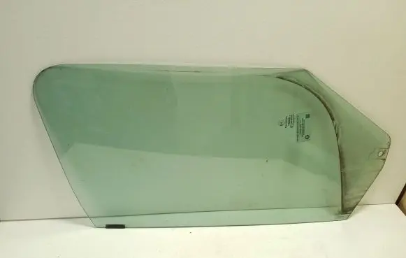 Fiat Ducato Front door window glass four-door