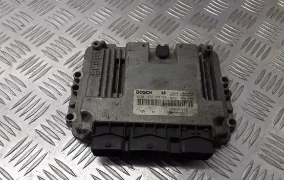 Renault Scenic II - Grand scenic II Engine control unit/module ECU 8200391966