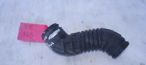 Maserati Quattroporte Air intake hose/pipe 670003847