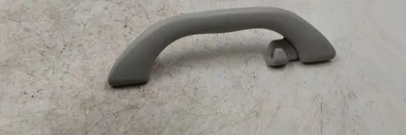 Audi A4 S4 B5 8D Rear interior roof grab handle 8D0857607A
