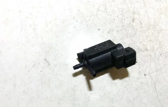 Volvo S60 Turbo solenoid valve 30611668 72224010