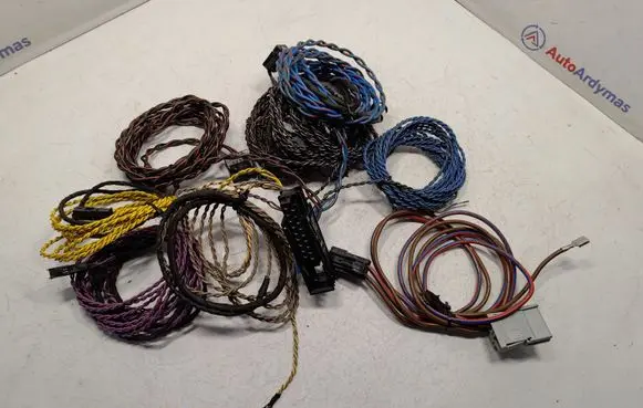 BMW X6 F16 Sound system wiring loom 1383502 61131383502