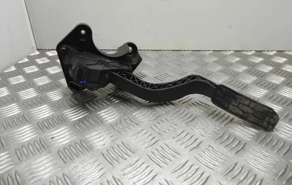 Jaguar I-Pace Accelerator throttle pedal J9D39F836BC