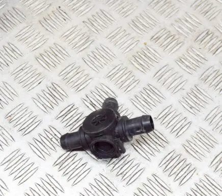 Tesla Model S Engine coolant pipe/hose