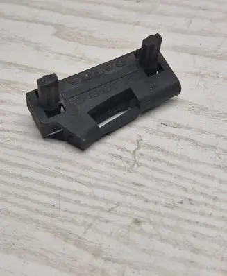 Volvo V70 Engine bonnet/hood lock release cable U9H1A