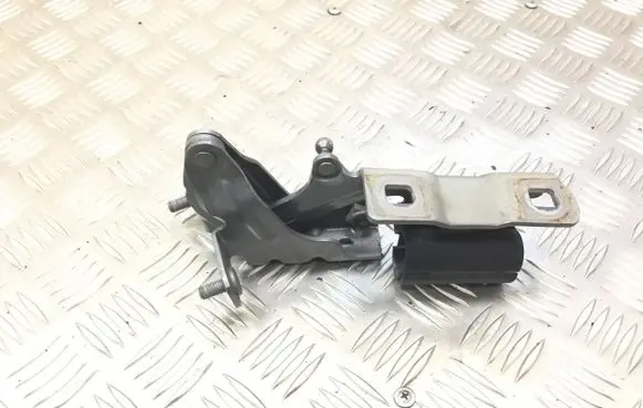 BMW 6 F12 F13 Tailgate/trunk/boot hinge 7228174