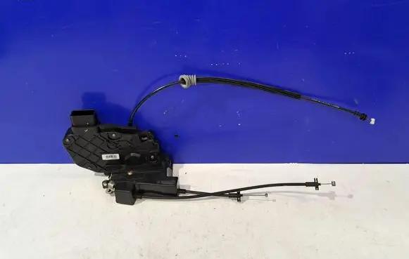 Volvo V50 Coupe door lock (next to the handle) 30699787 31253657
