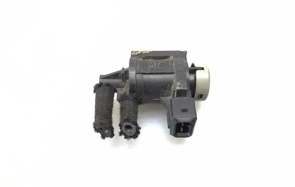 Volkswagen Golf IV Vacuum valve 1J0906283