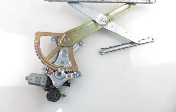 Toyota RAV 4 (XA20) Front door window regulator with motor 0620401160 8572042070