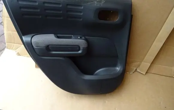 Citroen C3 Aircross Coupe rear side trim panel 
