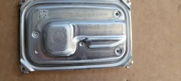 Mercedes-Benz Sprinter W907 W910 Voltage converter/converter module 