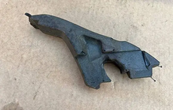 Audi A4 S4 B8 8K Fender foam support/seal 8K0821197A