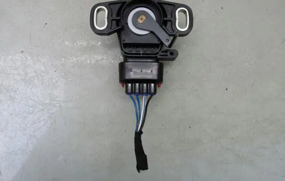 Nissan Leaf II (ZE1) Brake pedal sensor switch 479203NA0A
