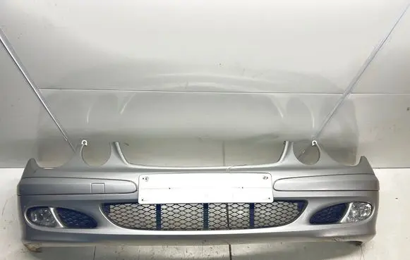 Mercedes-Benz E W211 Front bumper A2118800040