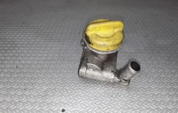 Opel Vectra C Oil fill pipe 55195251