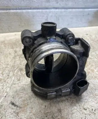 Volvo XC60 Throttle valve 31216665