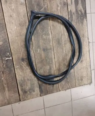 KIA Niro Rubber seal front coupe door 