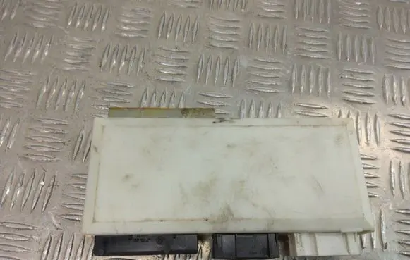 BMW 5 E39 Comfort/convenience module 6913519