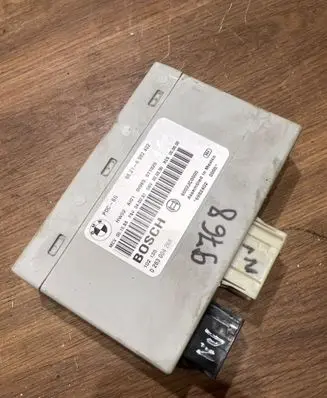 BMW 3 E90 E91 Parking PDC control unit/module 66216982402