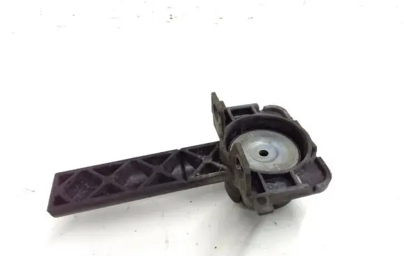Audi A6 S6 C7 4G Radiator mount bracket 4G0805201