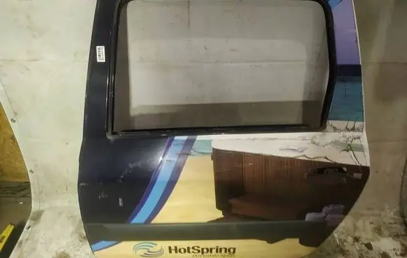 Dacia Logan I Rear door melynos