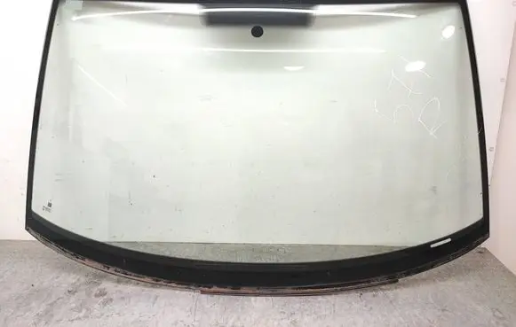 Volkswagen Transporter - Caravelle T5 Front windscreen/windshield window DOT503AS1M21 43R00340