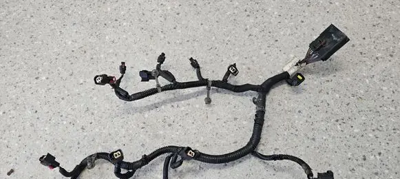 Chrysler Town u0026 Country V Fuel injector wires 05148037AE