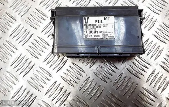 Subaru Legacy Comfort/convenience module 88281AG672 X1T21173M1A