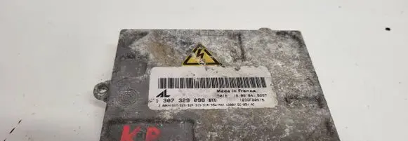 Volvo V50 Headlight ballast module Xenon 1307329098 1039F00515
