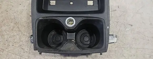BMW 1 F20 F21 Cup holder front 9207320