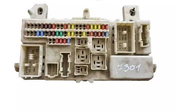 Mazda 3 I BSM Control unit BS4H66730E 05008200 519198089