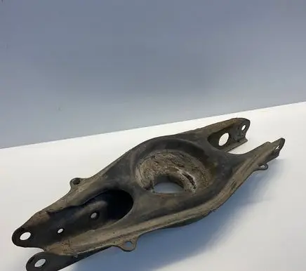 Mercedes-Benz E W212 Rear upper control arm/wishbone A2043503506 2043503506