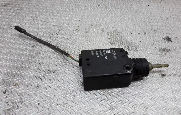 Opel Astra G Fuel tank cap lock 90587326