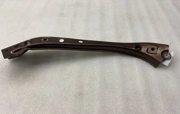 Top upper radiator support slam panel
