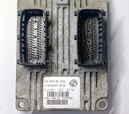 Fiat 500 Engine control unit/module 51819346 IAW5SF8MR