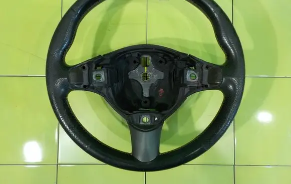 Alfa Romeo GT Steering wheel SP149