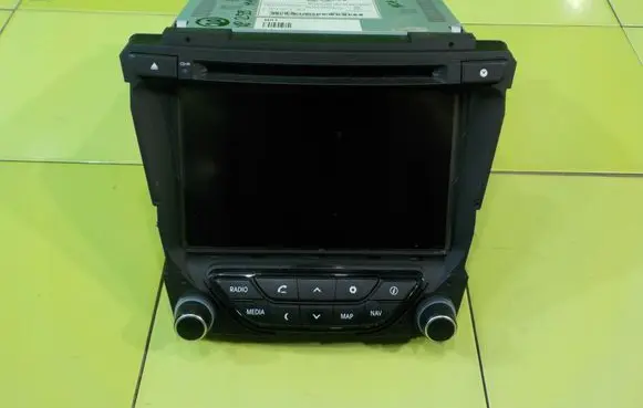 Hyundai i40 Radio/CD/DVD/GPS head unit 965603Z000 XP259