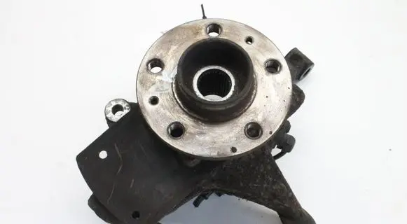 Renault Trafic III (X82) Front wheel hub