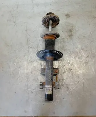 Volkswagen Multivan T5 Front shock absorber/damper