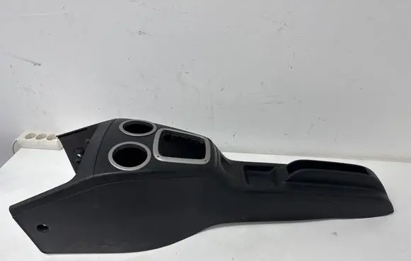 Mazda 2 Center console 