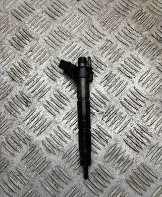 Fuel injector