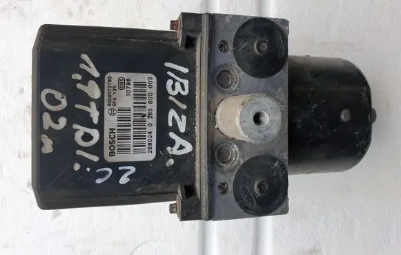 Seat Ibiza III (6L) ABS Pump 6Q0614117E 0265800003