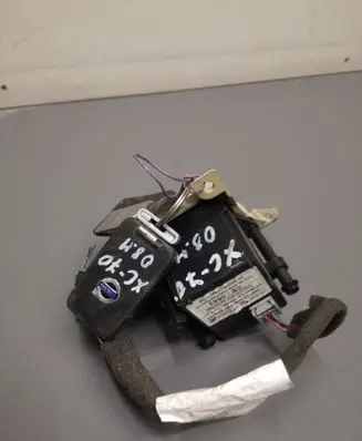 Volvo XC70 Ignition lock 30797946