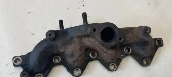 Opel Astra H Exhaust manifold 8973858151