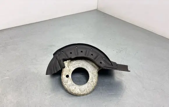 Audi A6 S6 C7 4G Coil spring/strut mount 8R0511539B