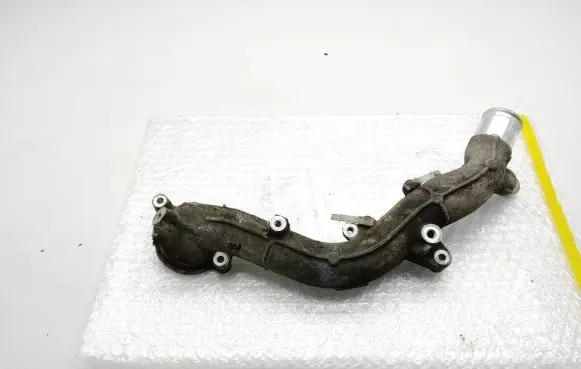 Toyota Land Cruiser (J150) Engine coolant pipe/hose