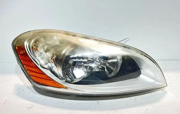 Volvo XC60 Headlight/headlamp 30763146 89902803