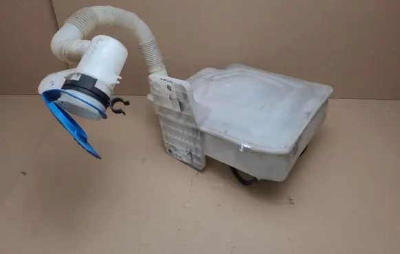 Volkswagen Golf VI Windshield washer fluid reservoir/tank 1K0955453