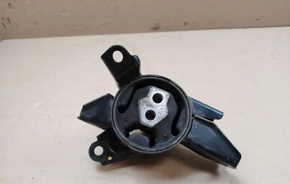 Hyundai i40 Engine mount bracket 218303Z500