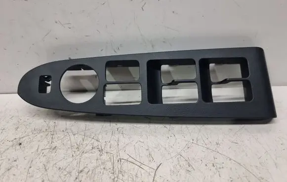 Front door interior handle